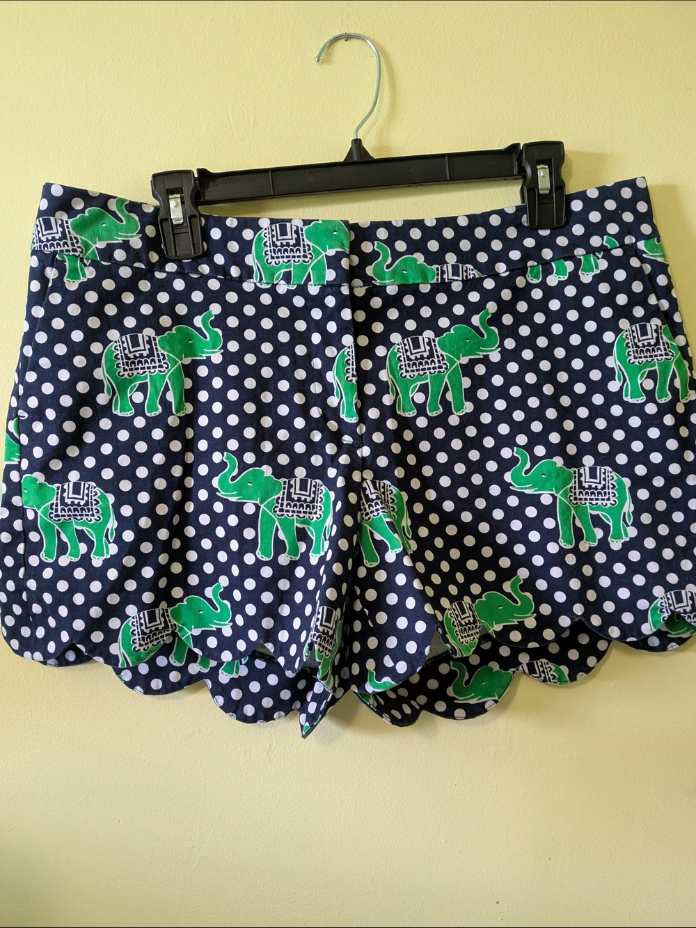 crown & ivy Navy Polka Dot Scallop Hem Shorts with Green Elephant Print 14P